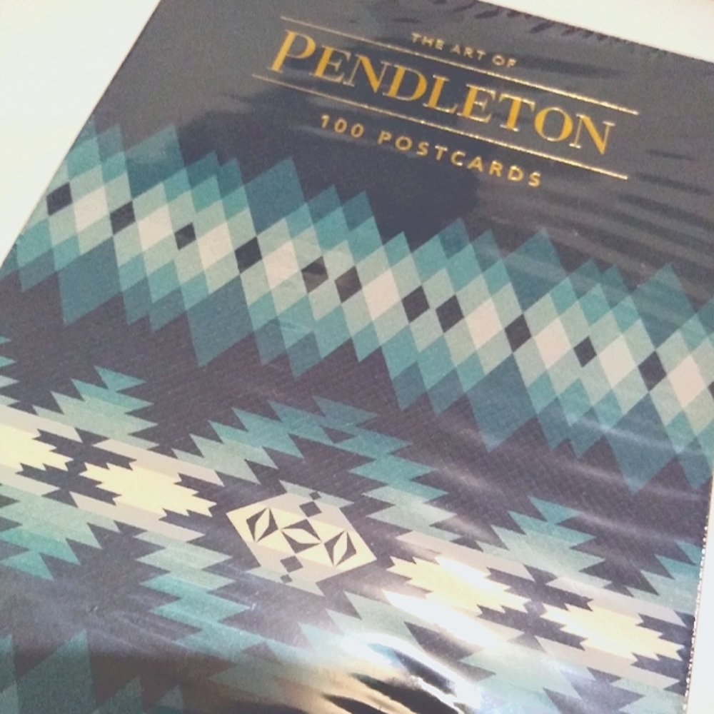 Art of Pendleton Woolen Mills Box of 100 Postcards
